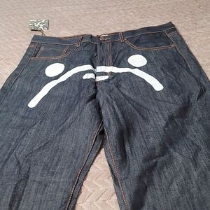 Bape og jeans